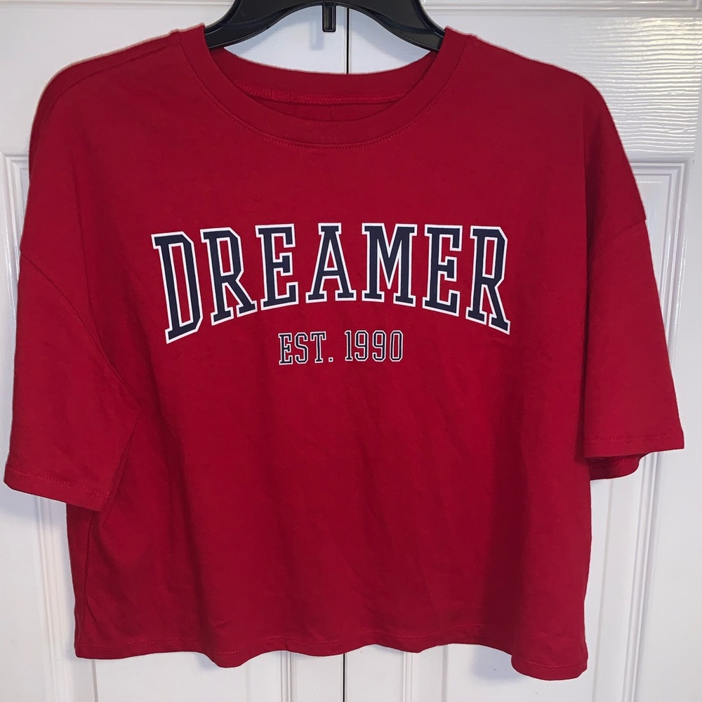 Crop top with navy blue lettering